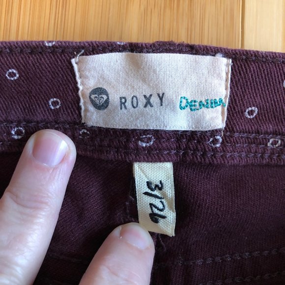 Slim Roxy Jeans - Picture 3 of 8